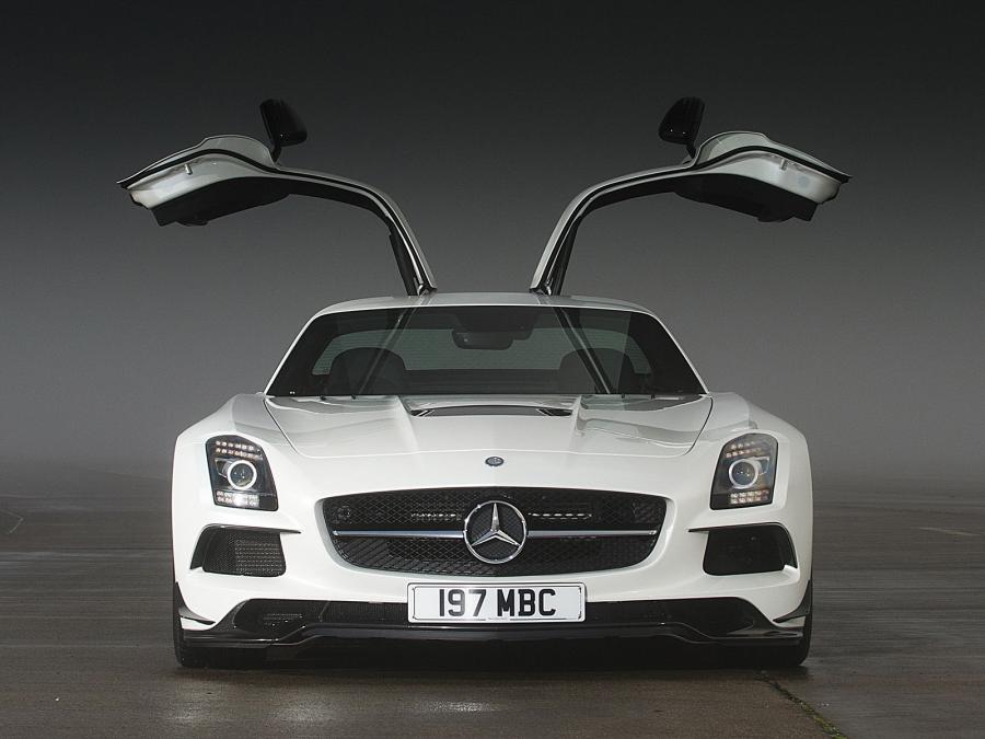  Mercedes-Benz SLS AMG Black Series 2013 года  (UK) (фото 10 из 16)